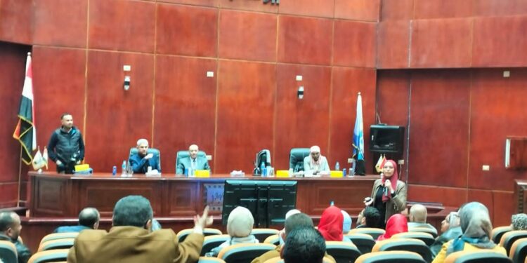  ” الإسكان ” : ورشة عمل لتدريب العاملين بهيئة المجتمعات العمرانية وأجهزتها على منظومة التعاقدات الإليكترونية