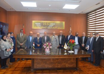 استقبال رئيس المركز القومي لبحوث الاسكان والبناء وفد رفيع المستوى من معهد الخرسانه الأمريكى بمقر المركز 