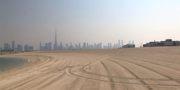 دبي.. بيع قطعة أرض بـ 97.3 مليون دولار