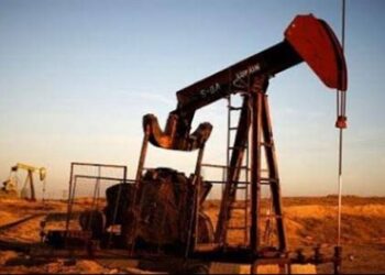 أسعار النفط تستقر بعد تسجيل أكبر تراجع لها خلال أسبوعين