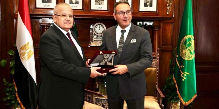 بنك مصر يتبرع ب 100 مليون جنيه لدعم مستشفى القصر العيني التعليمي الجديد ” الفرنساوي”