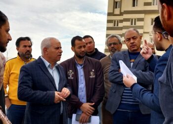 مسئولو ” الإسكان ” يتفقدون وحدات المبادرة الرئاسية ” سكن لكل المصريين” بمنطقة النرجس بمدينة 15 مايو