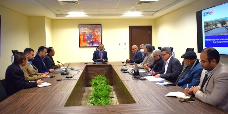 نائب وزير الإسكان يستقبل خبراء أحد المكاتب الاستشارية الدولية لبحث التعاون في معالجة الصرف الصحي واستخدام الحمأة