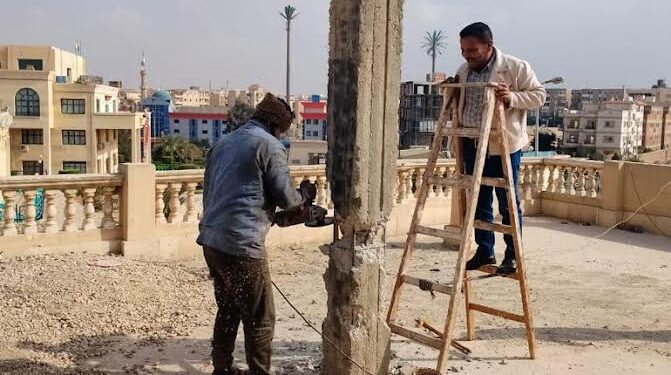 وزير الإسكان يُصدر قرارين لإزالة التعديات ومخالفات البناء بالساحل الشمالي الغربي