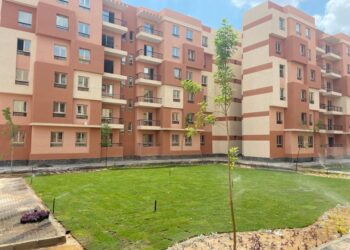 بشرط عدم سحب جدية الحجز: وزير الإسكان: طرح وحدات سكنية بمدينتى العبور وأسيوط الجديدتين لمن لم يحالفهم الحظ بالطرح السابق