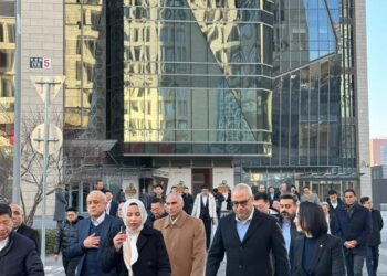 وزير الإسكان يزور عددا من مشروعات مجموعة “CSCEC” الصينية بـ”بكين” للاطلاع على نظم الإدارة والتشغيل والتسويق