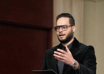 إسلام البغدادي: شركة “في للاستثمار” تتبنى خططًا جادة لتنفيذ مشروعاتها بأعلى معايير الجودة وفي المواعيد المحددة