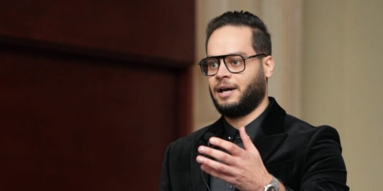 إسلام البغدادي: شركة “في للاستثمار” تتبنى خططًا جادة لتنفيذ مشروعاتها بأعلى معايير الجودة وفي المواعيد المحددة