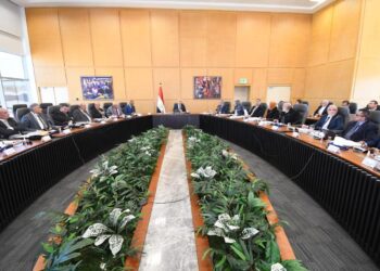 الشركة القابضة لمياه الشرب والصرف الصحى تعتمد الموازنة التقديرية للشركة وشركاتها التابعة للعام المالى 2023-2024