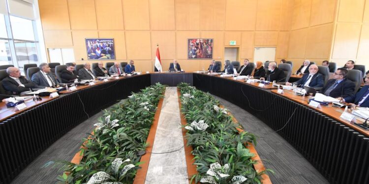 الشركة القابضة لمياه الشرب والصرف الصحى تعتمد الموازنة التقديرية للشركة وشركاتها التابعة للعام المالى 2023-2024