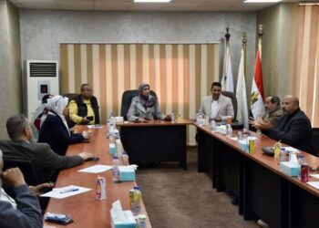 رئيس ” جهاز السويس الجديدة ” تلتقي عدداً من المستثمرين بالمنطقة الصناعية بعتاقة لدراسة مقترحات التطوير