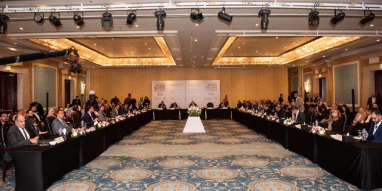 «إنفستجيت» تناقش مع الخبراء العقاريين: «السبيل الأمثل للاستثمارات العقارية الناجحة»