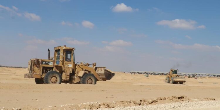 رئيس جهاز مدينة 6 أكتوبر يتفقد أعمال التطوير بمنطقة ” أب تاون ” والمنطقة الصناعية بالمدينة