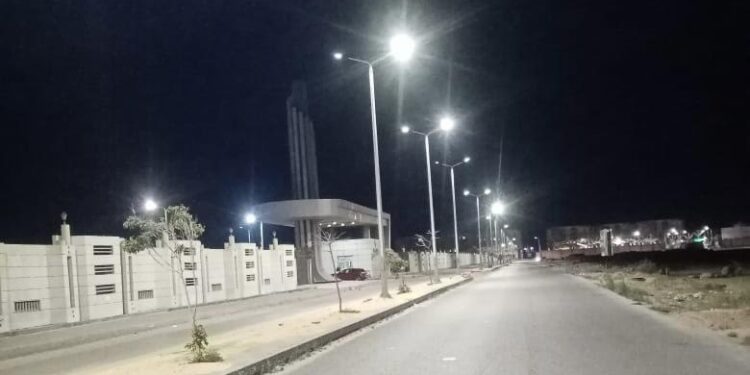أجهزة مدن دمياط الجديدة وأخميم والشروق تُواصل أعمال التطوير ورفع الكفاءة والصيانة