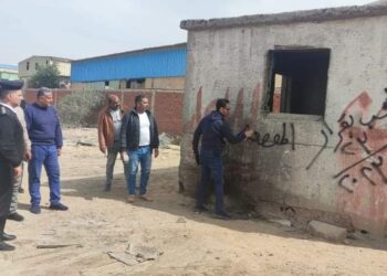 تنفيذ قرارات سحب واسترداد لقطع أراضٍ لمخالفة شروط التخصيص بمدينتي العبور و15 مايو