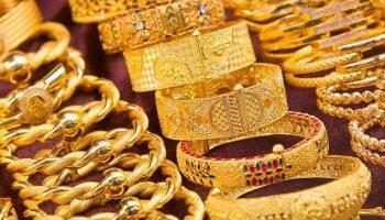 «آي صاغة»: ارتفاع الأسعار بالبورصة العالمية والدولار الموازي يدفعان الذهب للصعود وعيار 21 يسجل 2900 جنيه