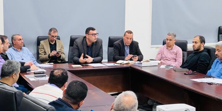 رئيس جهاز العاصمة الإدارية الجديدة يجتمع بممثلي الشركات المسند لها الأعمال بالحي السكني الخامس “جاردن سيتى الجديدة” لمتابعة الأعمال