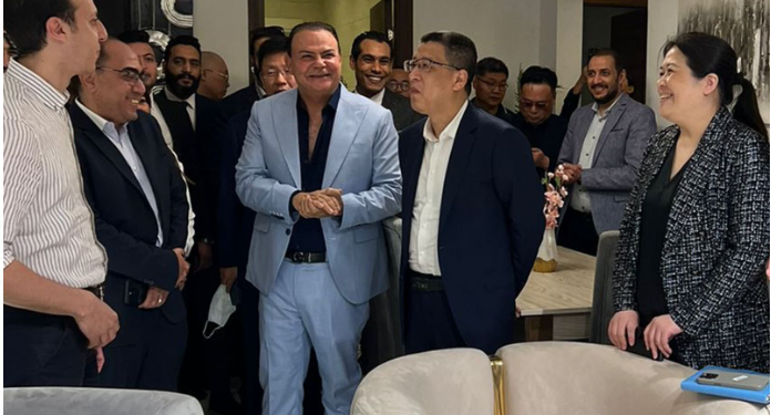 مجموعة بيراميدز للتطوير تدرس فرص التعاون مع haier الصينية