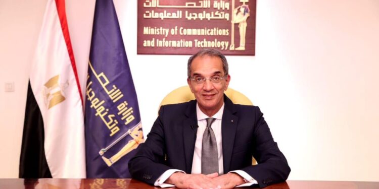 عمرو الفقي الرئيس التنفيذي للشركة المتحدة للخدمات الإعلامية يوجه الشكر لوزير الاتصالات على جهوده في دعم تنمية القطاع