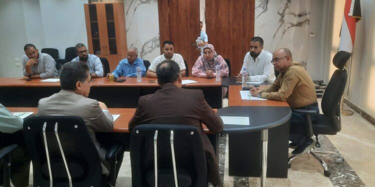 رئيس جهاز مدينة أكتوبر الجديدة يتفقد وحدات المبادرة الرئاسية ” سكن لكل المصريين ” بمنطقة غرب المطار