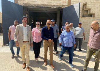 ” الإسكان “: مراجعة استعدادات استقبال فصل الشتاء بمدينتي القاهرة الجديدة و15 مايو   