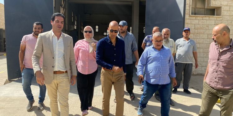 ” الإسكان “: مراجعة استعدادات استقبال فصل الشتاء بمدينتي القاهرة الجديدة و15 مايو