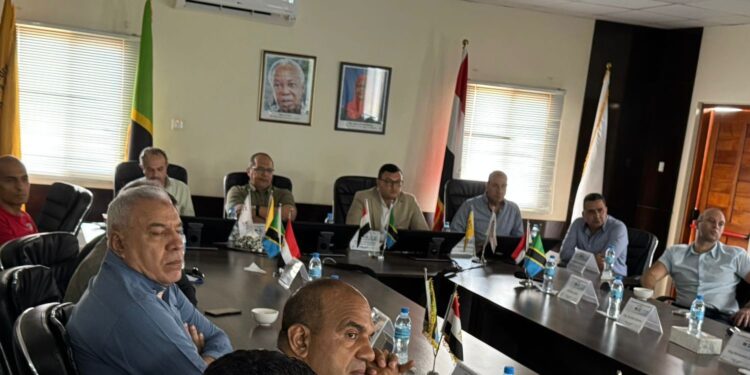 وزير الإسكان يصل إلى سد ومحطة “جوليوس نيريرى” الكهرومائية على نهر روفيجي