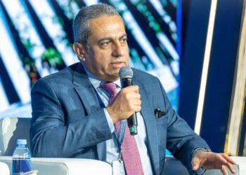 خالد عباس: نستهدف أن تكون العاصمة الإدارية مركزاً لأحدث الأفكار والتكنولوجيات   