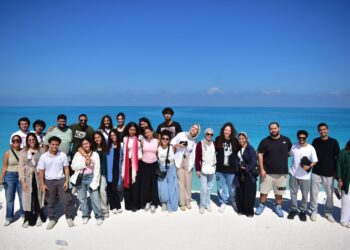 طلاب كلية الهندسة بالجامعة الألمانية يزورون مدينة العلمين الجديدة لتعزيز الخبرات العملية   