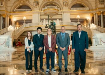 المهندس خالد عباس يستقبل وفد مجموعة شركات “تايتان كابيتال”