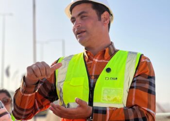 صب أساسات قمم إفريقيا بأعلي مدينة رأسية في إفريقيا “نايل بيزنس سيتي”