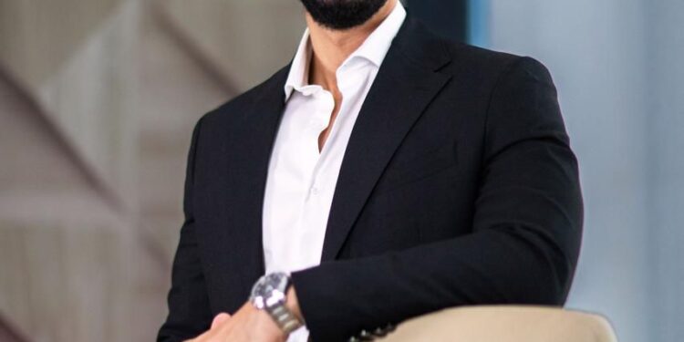 محمد عامر – الرئيس التنفيذى لشركة ماركية للتطوير العقارى وجود استثمارات مصرية أوربية عقارية لأول مرة بالسوق يعكس قوة وصلابة القطاع نتائج قوية فى أداء الشركات خلال ٢٠٢٤ وتوقعات باستمرار نشاط القطاع فى ٢٠٢٥