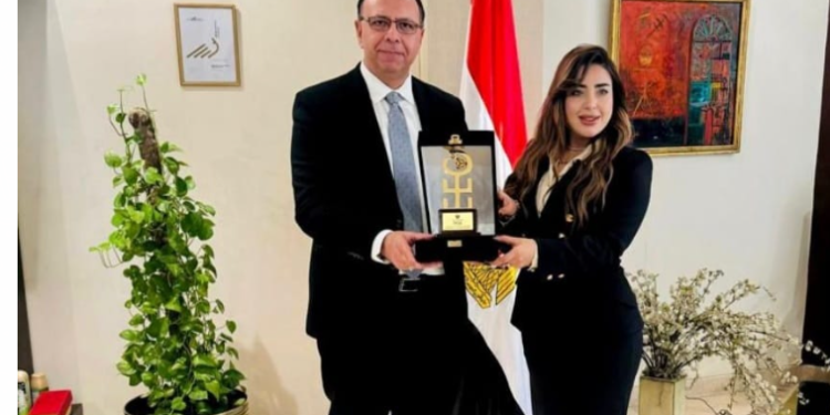 «هيئة المعارض» توقع بروتوكول تعاون مع الدكتورة منى العمدة مذيعة ومقدمة «برنامج هنا الجمهورية الجديدة» على قناة النهار 