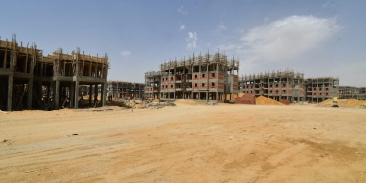 تحفيز الطلب على الإسكان.. الحكومة تطرح آلاف قطع الأراضي السكنية في 20 مدينة