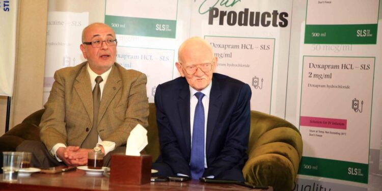 عمرو عبد الرازق رئيس مجلس إدارة الشركة: نجحنا في تطوير مصنع مرشحات الكلي مايوفر 350 مليون دولار للدولة