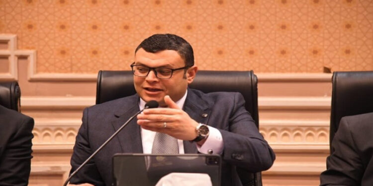 وزير الإسكان يُوجه بتقديم مختلف التيسيرات في استقبال طلبات المواطنين للحجز بأكبر طرح للأراضي بـ20 مدينة جديدة