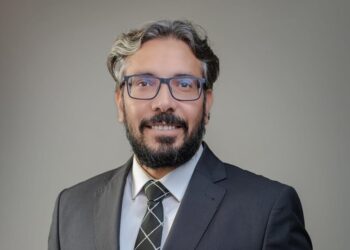 الرئيس التنفيذي لشركة «Valero Developments»: مزايا تنافسية قوية تجعل مدينة العبور الخيار الأفضل للشركات العقارية خلال 2025