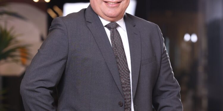 بالصور … مارجينز للتطوير تنتهى من تنفيذ مشروع ZIA Business Complex  بالكامل والتسليم النهائى خلال ٣ أشهر