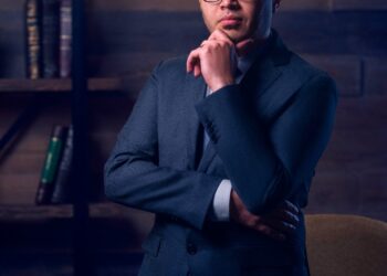 ٢٠٢٤  نجاحات متتالية لشركة رويال للتطوير وتوقيع اتفاقيات هامة لمشروع ” مونارك ”  بمستقبل سيتى