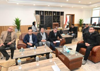 وزير الإسكان يعقد اجتماعاً بمقر جهاز مدينة المنصورة الجديدة لمتابعة الموقف التنفيذى للمشروعات وأعمال التشغيل والصيانة