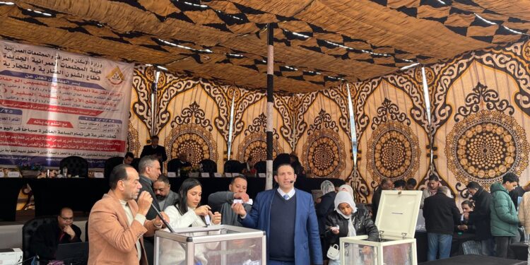 وزير الإسكان: إجراء القرعة العلنية بين المتقدمين لحجز قطع أراضي ووحدات “مسكن” بمدينة 6 أكتوبر