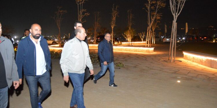 رئيس الجهاز المركزي للتعمير يتفقد ليلا مشروع حديقة “تلال الفسطاط” بمحافظة القاهرة
