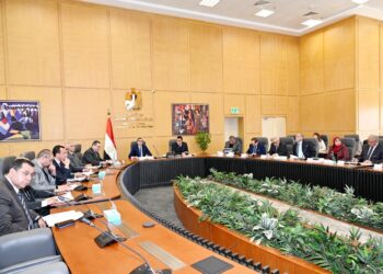 وزير الإسكان: مد فترة الإعفاء بنسبة 70 % من غرامات التأخير للمستحقات المالية للوحدات والمحال والأراضي والفيلات بالمدن الجديدة