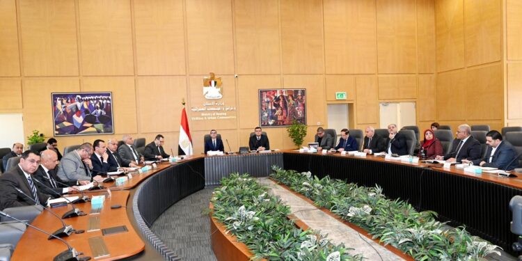 مجلس إدارة هيئة المجتمعات العمرانية الجديدة يوافق على مد مهلة تخفيض نسبة 50% من رسوم التنازل عن الوحدات والمحال والأراضي بالمدن الجديدة لـ 6 أشهر أخرى