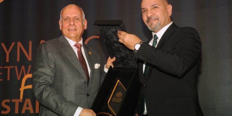 تبارك القابضة تتوج بجائزة أثر لأفضل ممارسات الاستدامة والمسؤولية المجتمعية