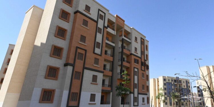 وزير الإسكان: اليوم بدء طرح يضم 101 ألف وحدة سكنية لمنخفضي ومتوسطي الدخل بنظام التخصيص الإلكتروني.. و١٥ ألف وحدة سكنية لمتوسطي الدخل بنظام أسبقية الحجز