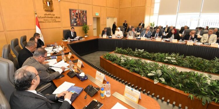 وزير الإسكان يترأس الجمعية العمومية لـ”المقاولون العرب” لاعتماد القوائم المالية للشركة للعام المالى 2023 / 2024 ومشروع الموازنة التخطيطية للعام المالي 2025 / 2026