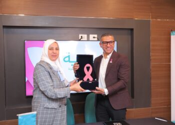 ” رويال ” للتطوير العقارى توقع بروتوكول تعاون مع ” بهية ” لدعم محاربات سرطان الثدى
