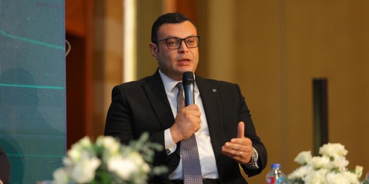 بالصور.. وزير الإسكان يشارك في الجلسة الافتتاحية لملتقى “بناة مصر” في دورته الـ10 لاستعراض جهود الوزارة في التنمية العمرانية