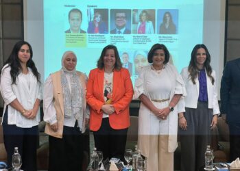 مي عبد الحميد تستعرض دور “صندوق الإسكان الاجتماعي” لتوفير السكن الملائم للمواطنين منخفضي الدخل